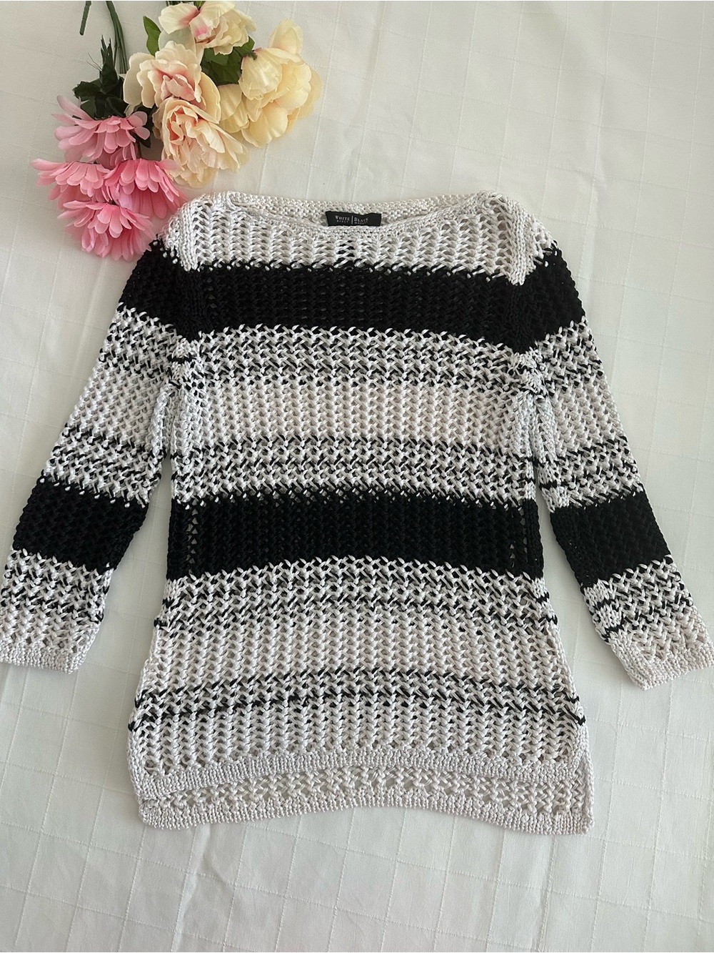 White House Black Market NWOT Black & White Open-Knit Striped Crew Sweater